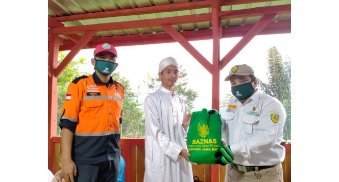 ﻿BAZNAS Jabar Libatkan Masyarakat Lokal untuk Penyaluran Bantuan di Pelosok Kabupaten Bandung