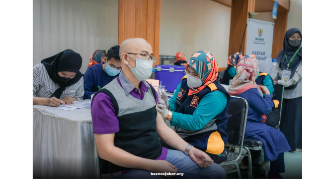 BAZNAS Jawa Barat Tuntaskan Gebyar Vaksinasi, Pesantren Jadi Target Vaksinasi Lanjutan