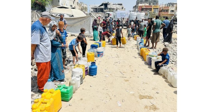 BAZNAS RI Bersama Le Minerale Salurkan 224.000 Liter Air Bersih untuk Warga Gaza